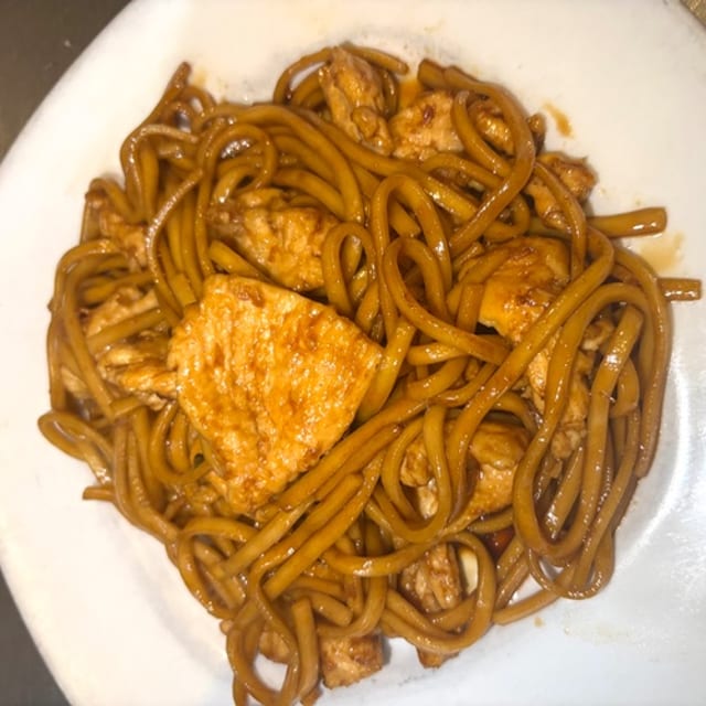 Kid's Chicken Lo Mein.