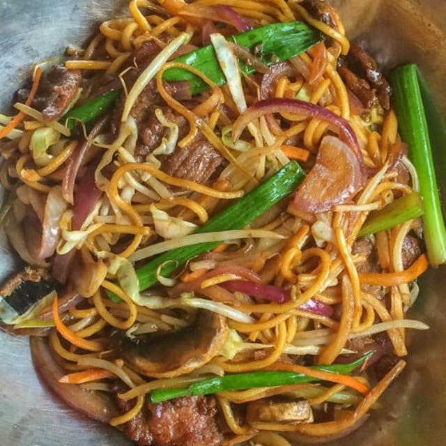 Lo Mein Noodle.